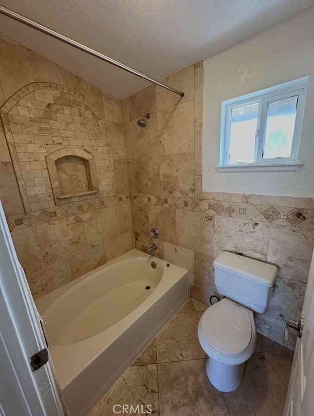 15858 Montgomery Dr #15858 - Photo 5 of 35