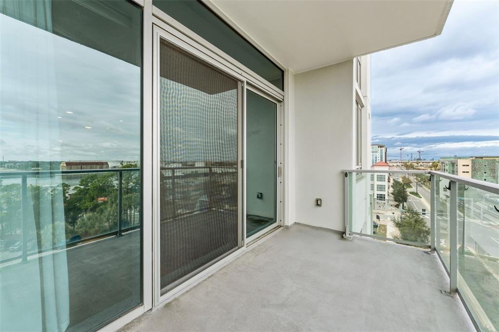 912 Channelside Dr #912-2601 - Photo 5 of 23