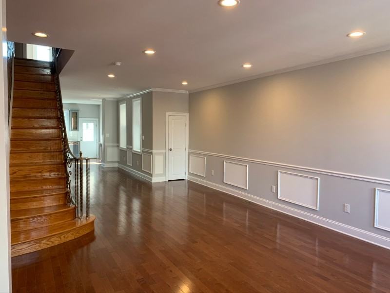 1118 Mckean St - Photo 3 of 18