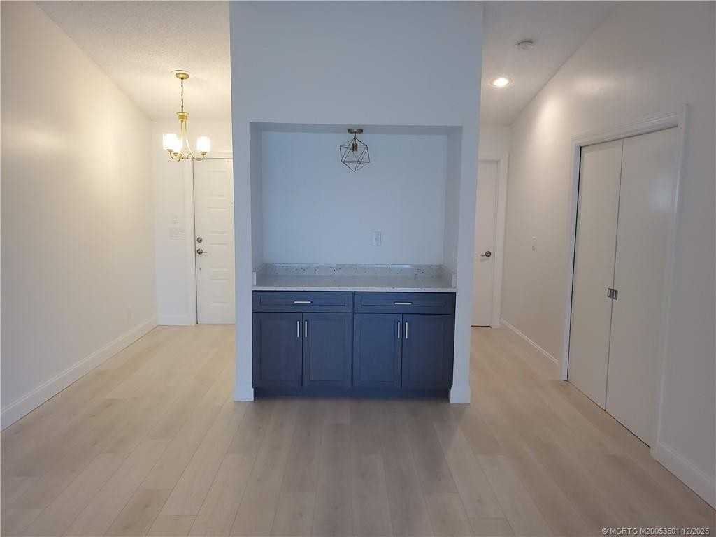 3159 Sw Sunset Trace Cir #3159 - Photo 6 of 24