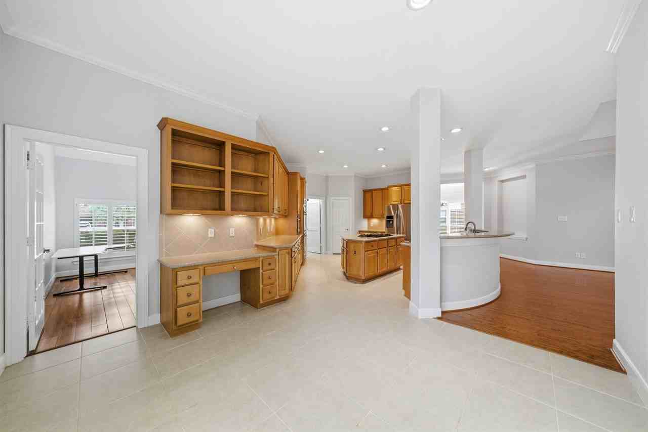 2842 Nicks Run Ln #2842 - Photo 4 of 35