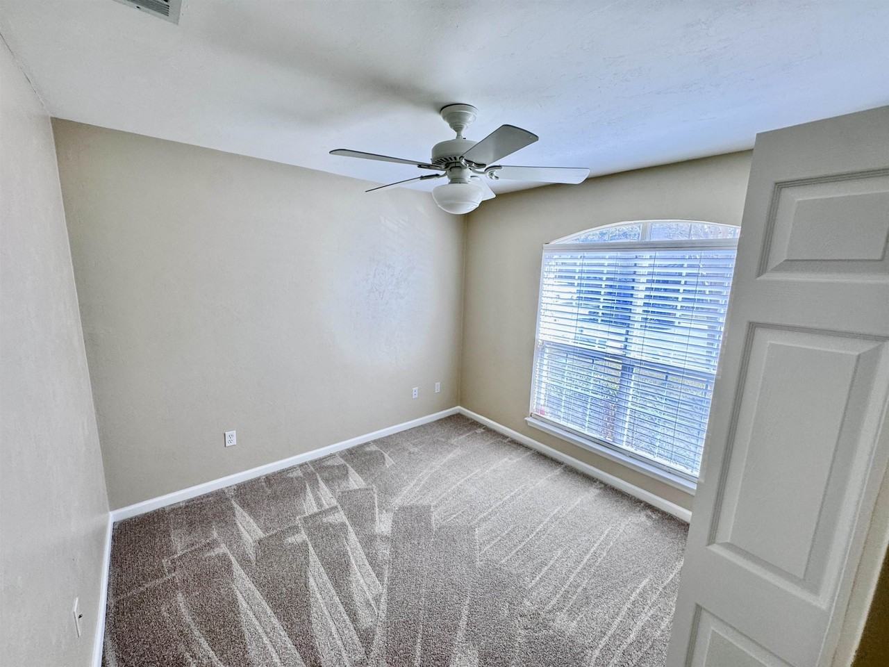 1125 Mosswood Chase #1125 - Photo 3 of 27