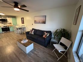 3202 Redwood Ln - Photo 1 of 1