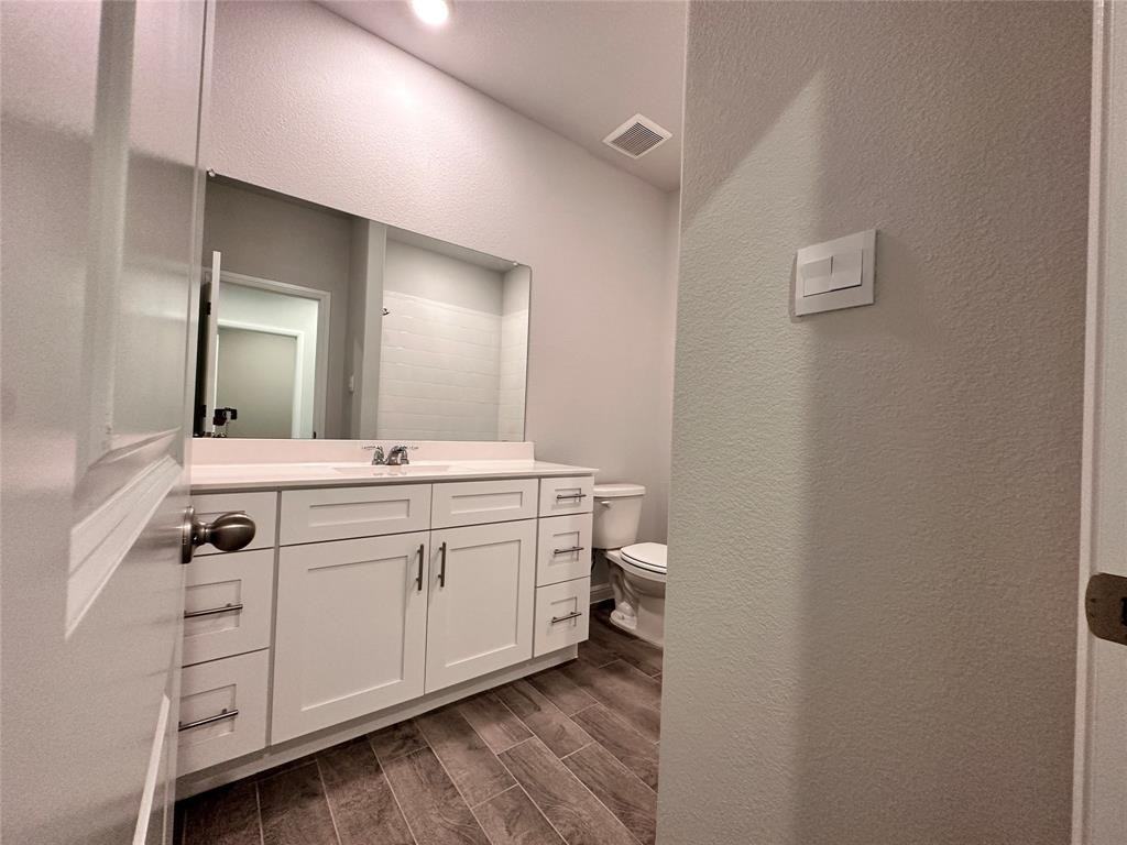 8916 Boulder Oak Blvd #8916 - Photo 2 of 29