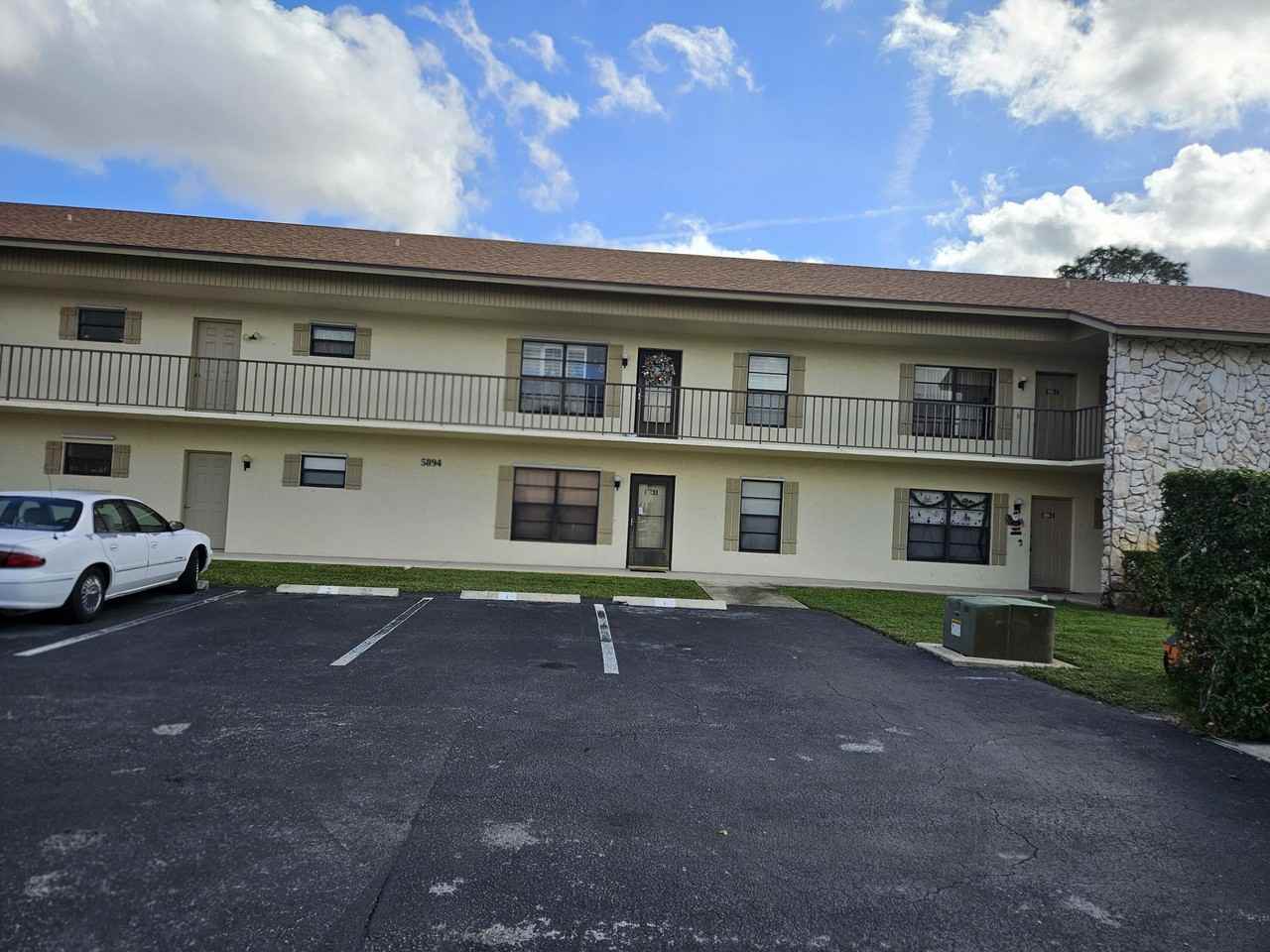 5894 Longbow Ln #5894-1 - Photo 2 of 15