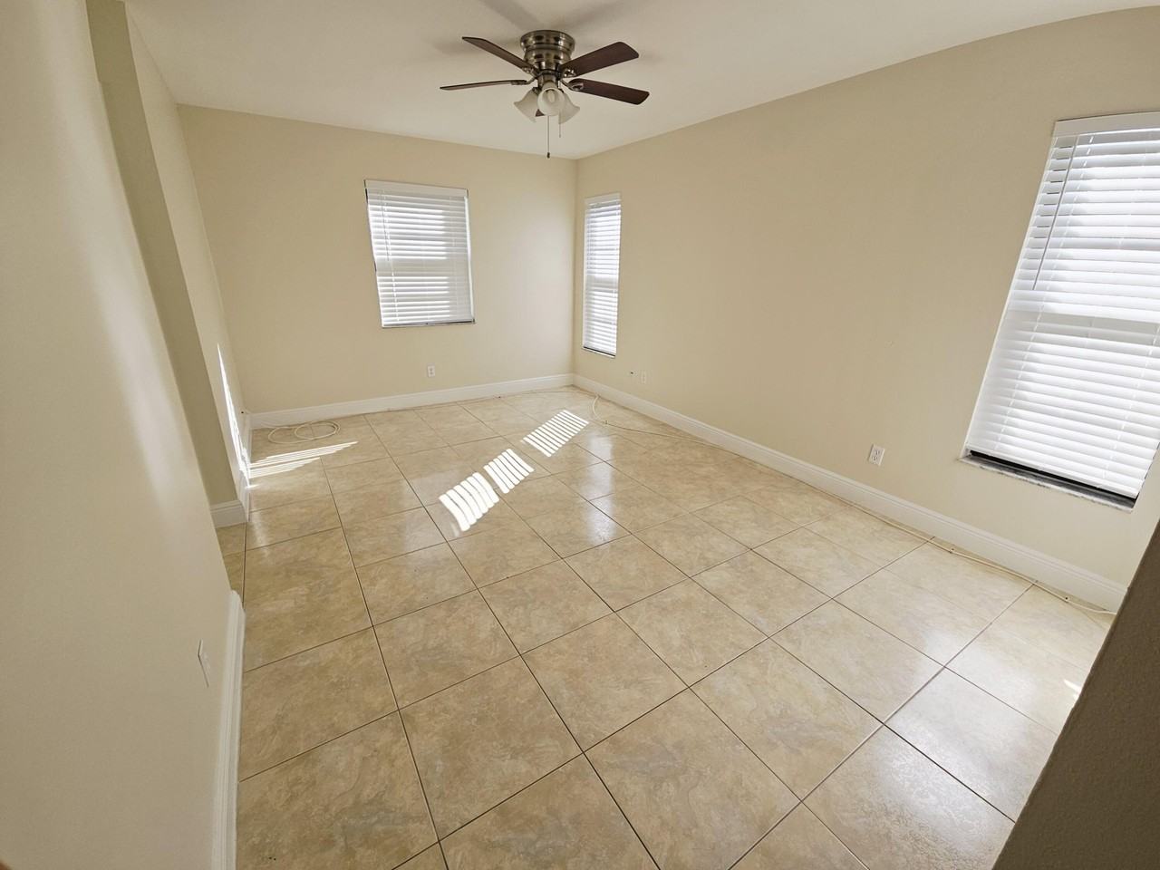 5894 Longbow Ln #5894-1 - Photo 4 of 15