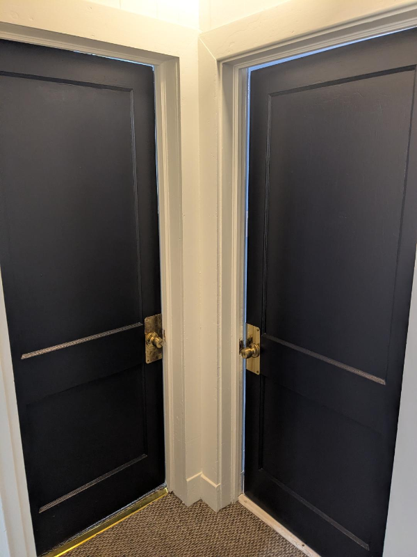 724 N Eastern Ave - Photo 7 of 13