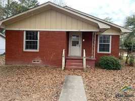 featured image of 1101 S 14th St