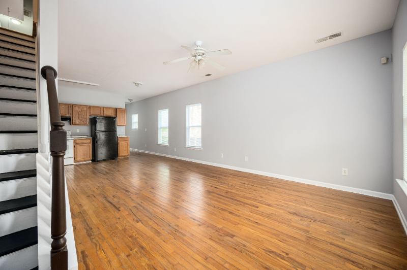 1026 Sims Ave Nw #B - Photo 6 of 20