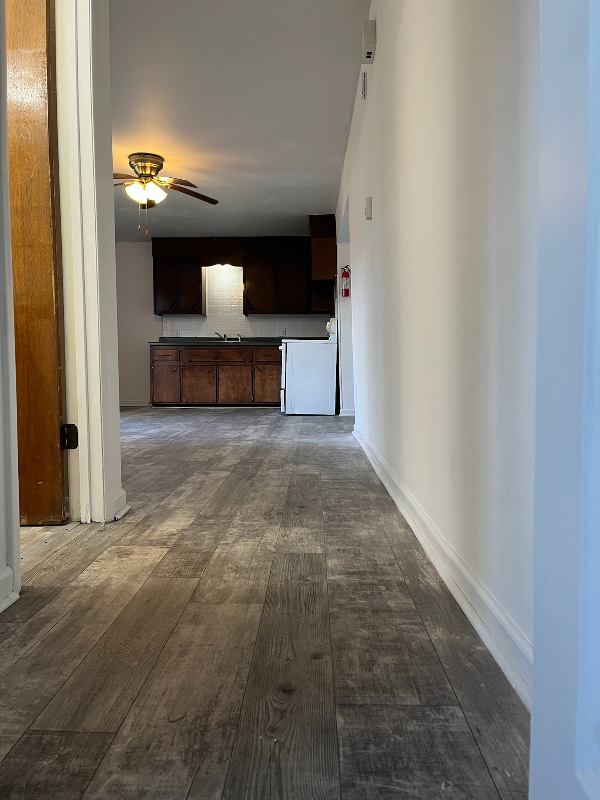 143 Hendricks Blvd - Photo 6 of 12