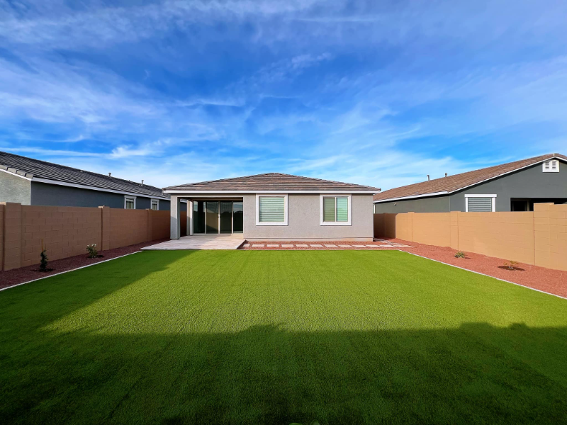 7679 W Saddlehorn Rd - Photo 4 of 11