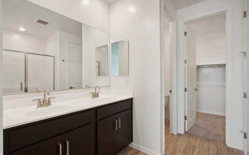 7679 W Saddlehorn Rd - Photo 7 of 11