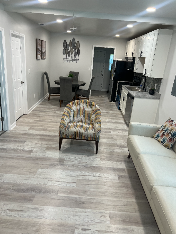 3060 Millerfield Rd - Photo 2 of 6