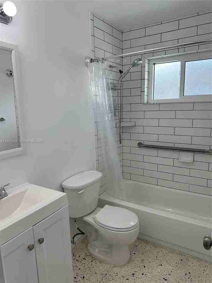 3554 Sw 13th Ter #3554-3554 - Photo 3 of 16