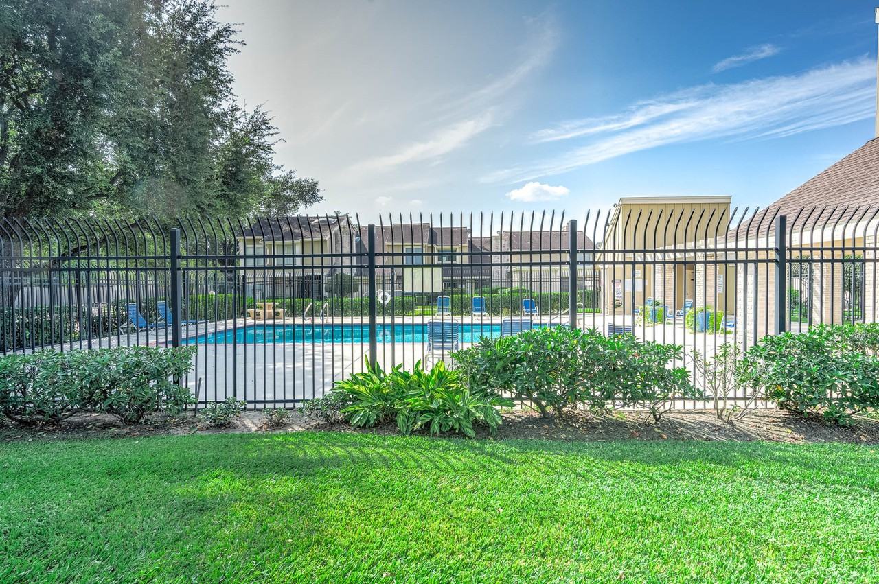 11609 Village Place Dr #11609 - Photo 7 of 34