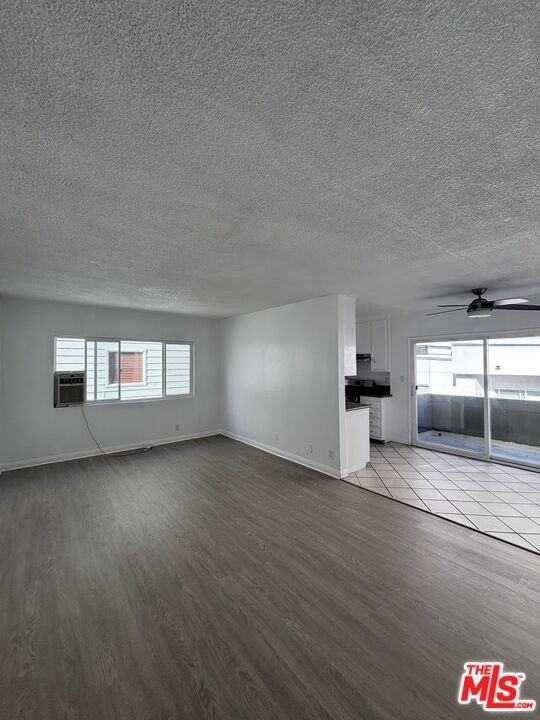 1226 Armacost Ave #1226-9 - Photo 5 of 16