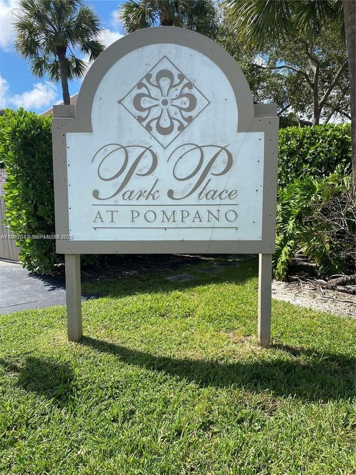 Park Place at Pompano #151-2 - Photo 4 of 7