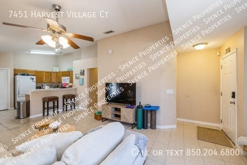 7451 Harvest Village Ct - Photo 6 of 50