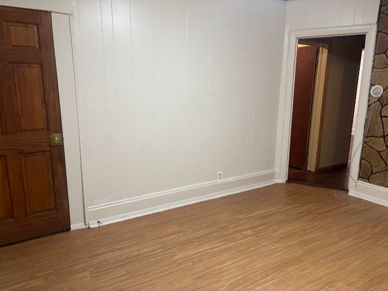 615 Court St #2ndFL - Photo 6 of 8