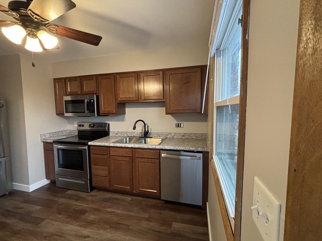 5723 34th Ave #5723-3 - Photo 2 of 8