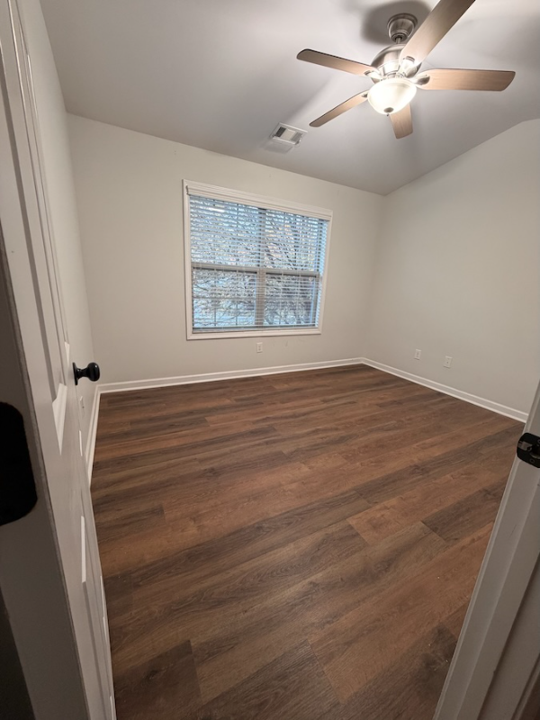 1925 Gregory Run Ne - Photo 3 of 20