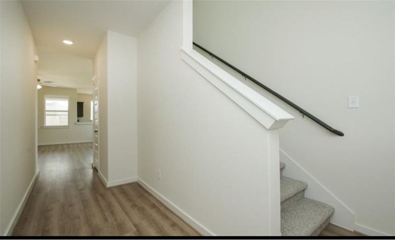 7546 Coral Terrace Dr - Photo 6 of 10