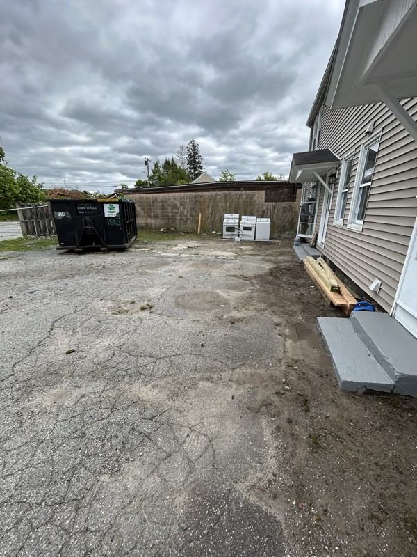 48 Mechanic St #B - Photo 6 of 7