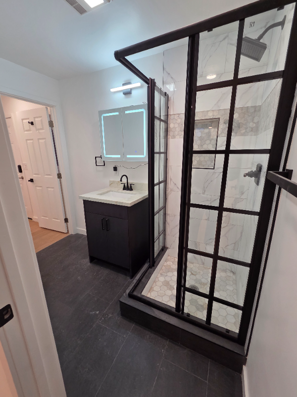 3927 Sw Webster St #A - Photo 3 of 17