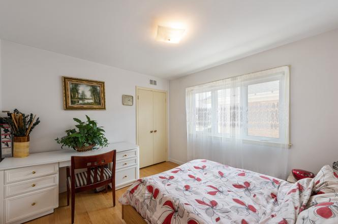 4728 N Newland Ave - Photo 6 of 10