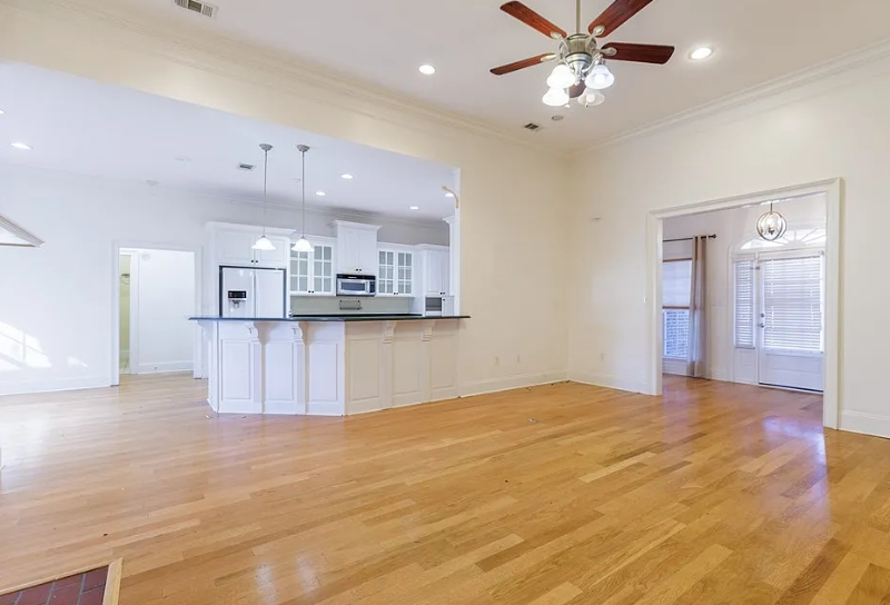 4419 Triple Oak Dr - Photo 4 of 17