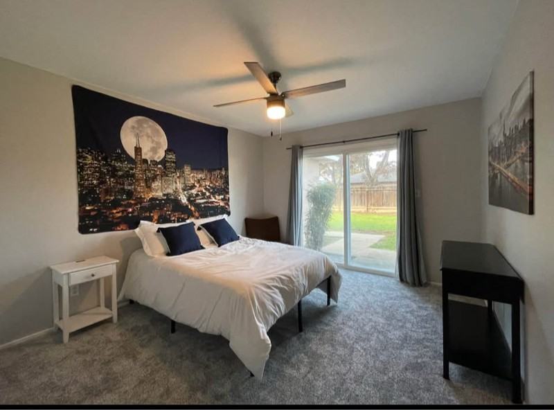 3272 W Browning Ave - Photo 2 of 15