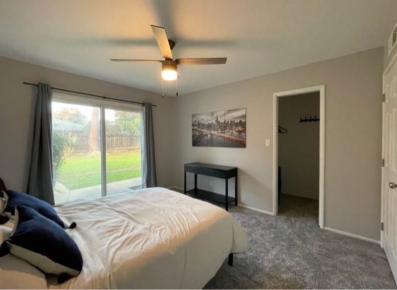 3272 W Browning Ave - Photo 3 of 15