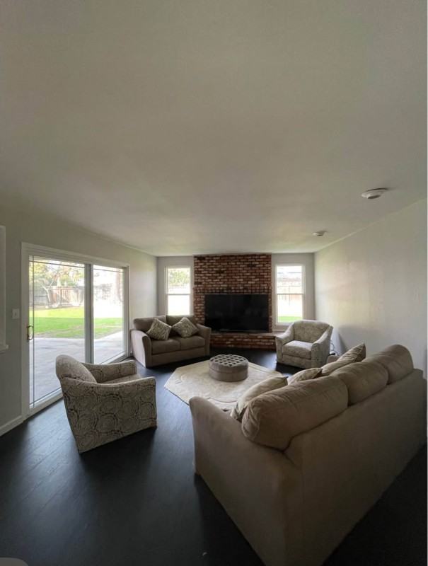 3272 W Browning Ave - Photo 6 of 15