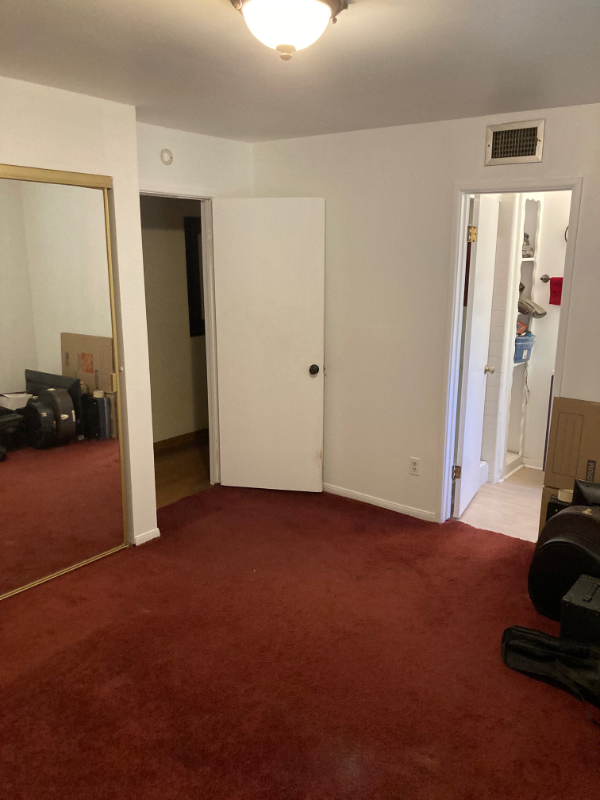 8831 Debra Ave - Photo 7 of 12