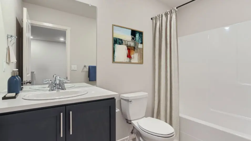 2610 Sawtelle Dr - Photo 6 of 13