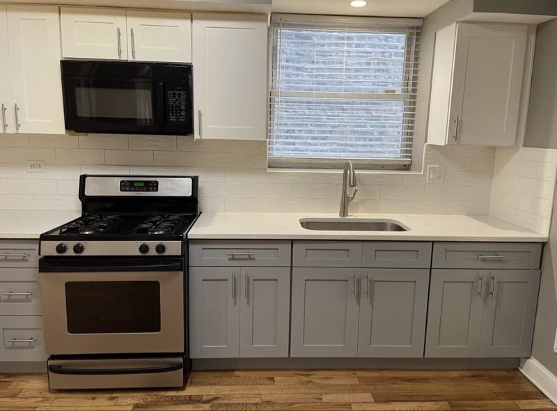 4145 W Hirsch St - Photo 2 of 12