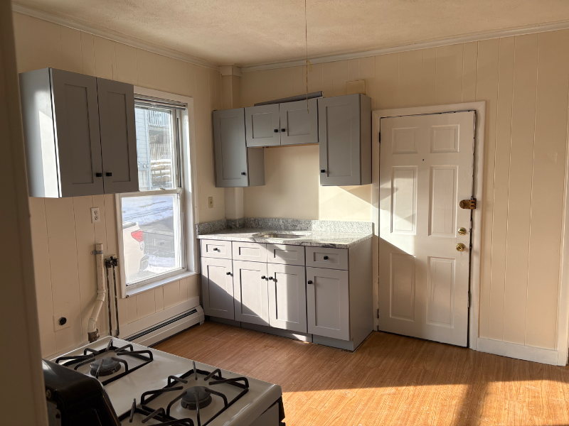 15 Riggs St #1 - Photo 2 of 11