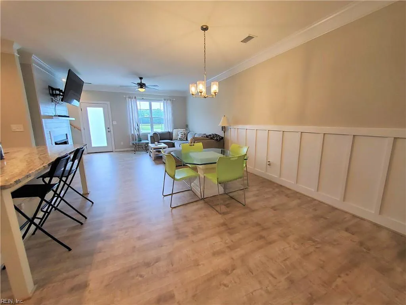 5297 Sports Club Run #103 - Photo 4 of 11