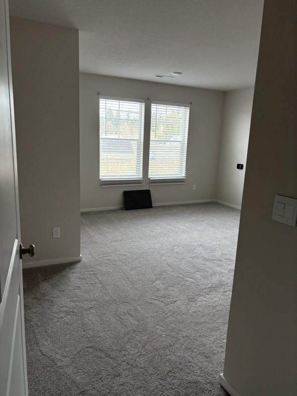 11729 Ne 28th St - Photo 7 of 12