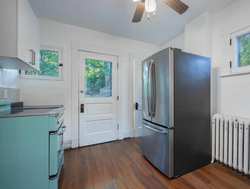 2317 Muriel Ct - Photo 2 of 10