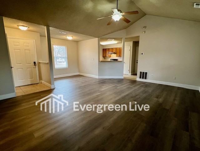 102 Barnsbury Ct - Photo 3 of 18