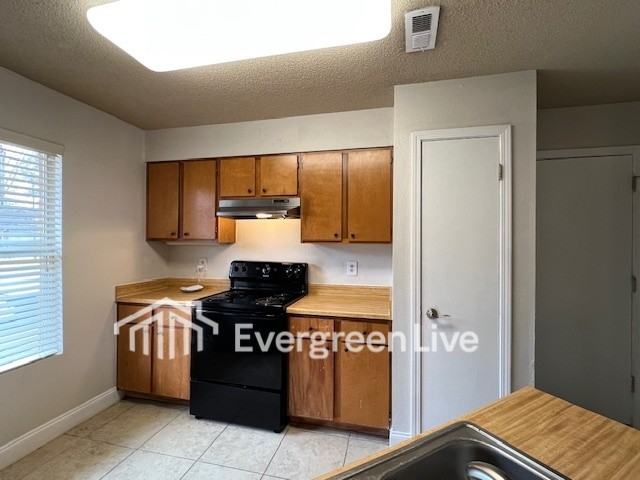 102 Barnsbury Ct - Photo 6 of 18