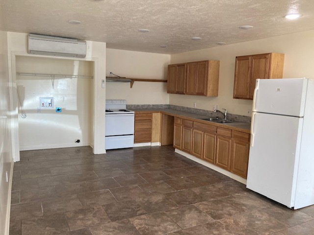 3322 Kingham Rd #2 - Photo 2 of 6