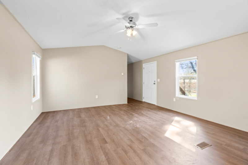 15843 Country Way - Photo 2 of 15