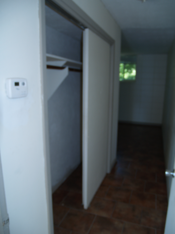 710 Iris St #307 - Photo 5 of 7