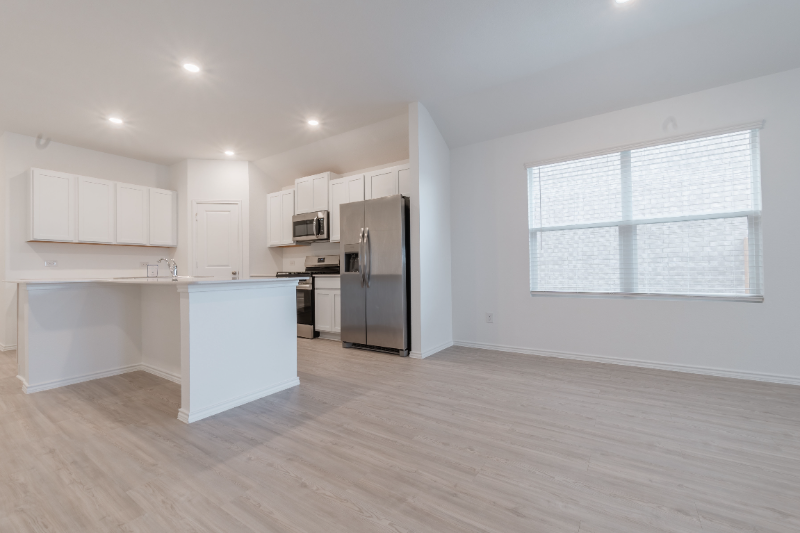 448 Keefer - Photo 3 of 20