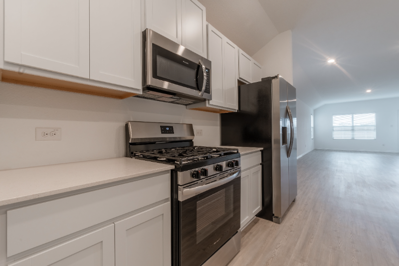 448 Keefer - Photo 7 of 20