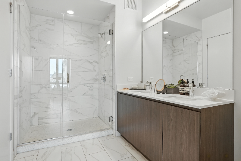 751 N Aberdeen St - Photo 6 of 14