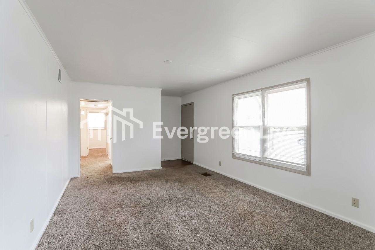 3189 Astor Ave - Photo 3 of 15