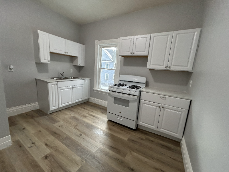 510 Cortland Ave #2ndFL - Photo 2 of 16